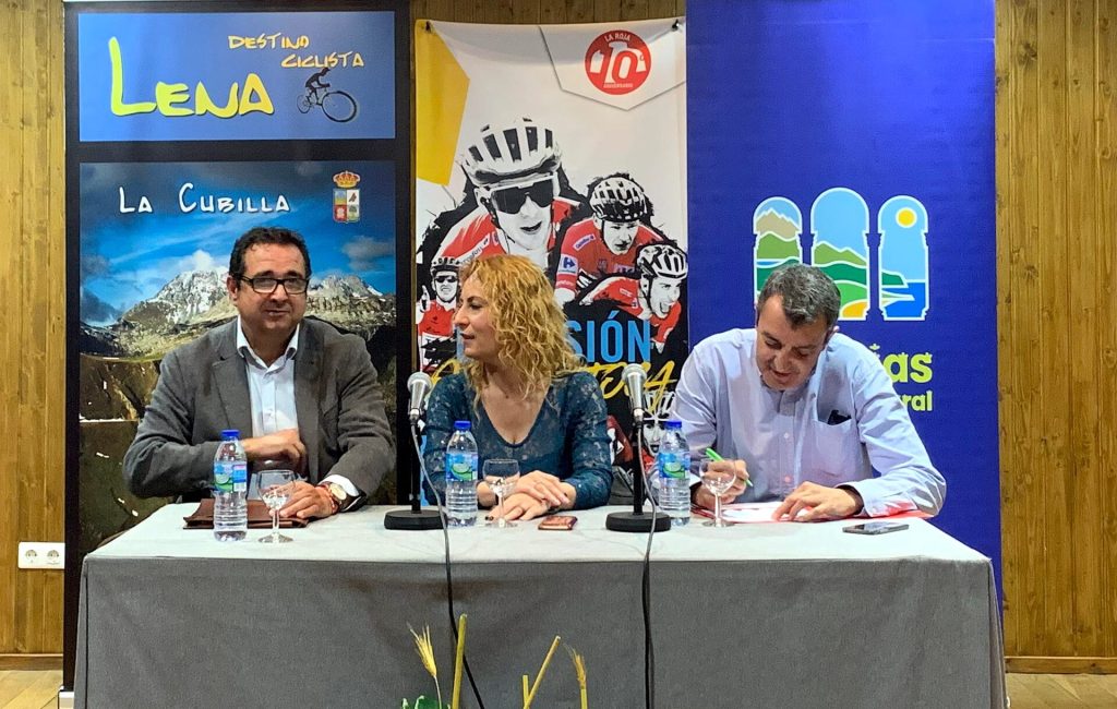 Un momentu de la presentación.