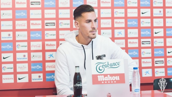 Álex Alegría: «Nel Sporting volví a sentime futbolista»