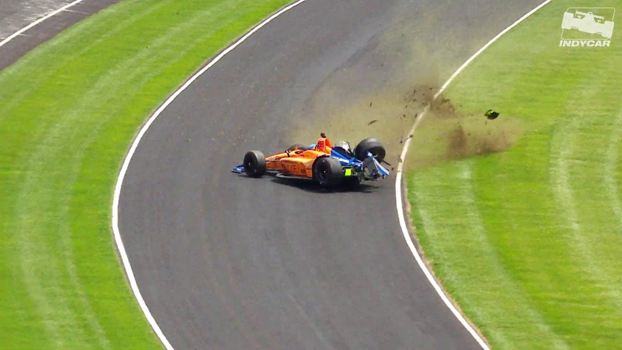 Espectacular accidente de Fernando Alonso n’Indianápolis