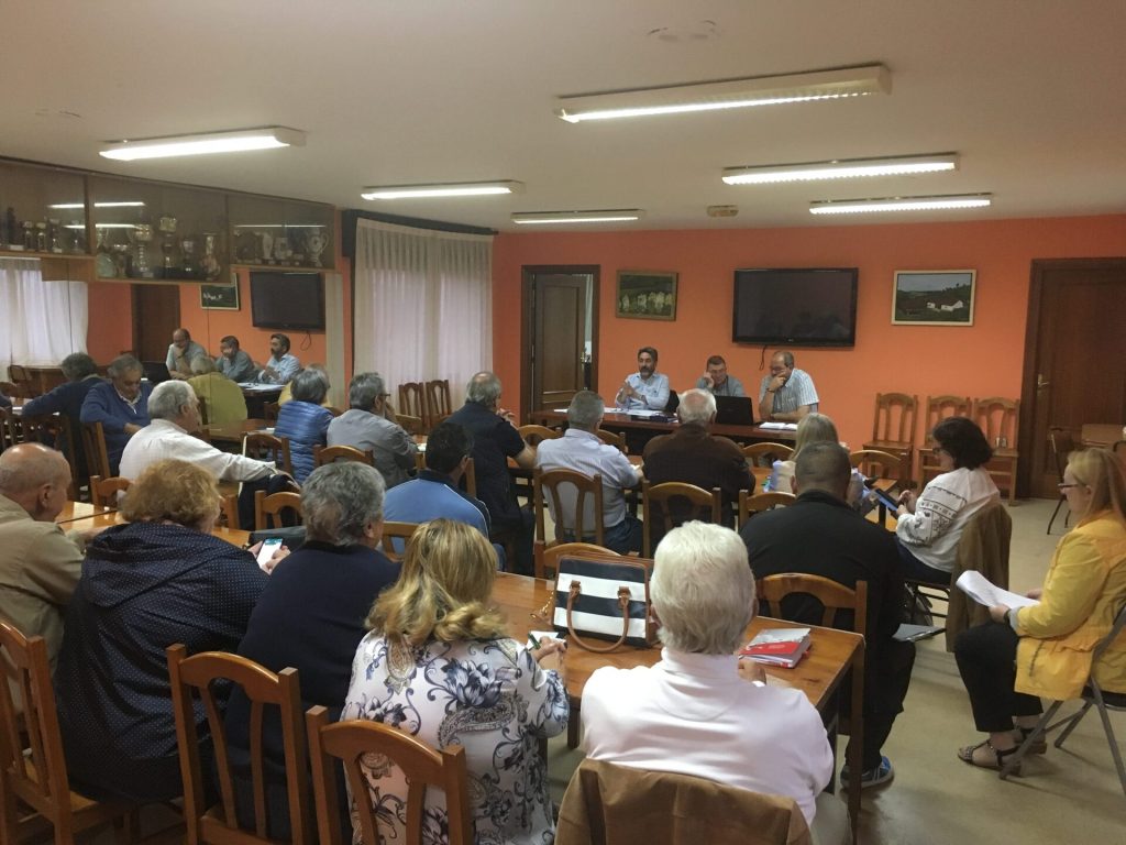 Les Caseríes llamenta l'olvidu de la zona rural de Xixón