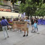 Xixón celebra un multitudinariu desilfe del arguyu LGTB+