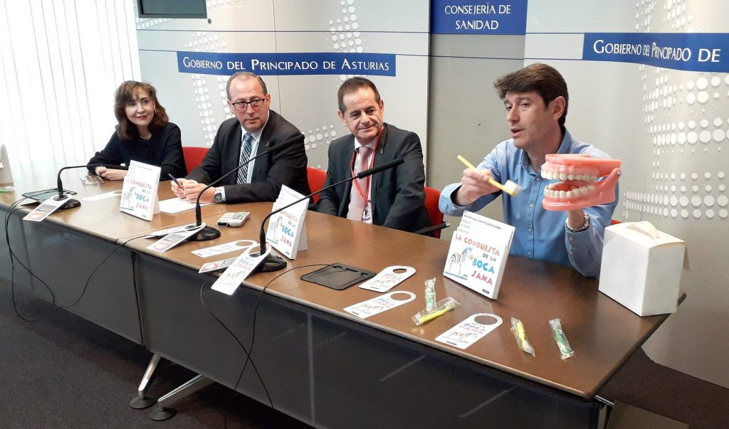 El Gobiernu d’Asturies amplía a tola etapa d’Infantil la cobertura del programa de salú bucodental La conquista de la boca sana