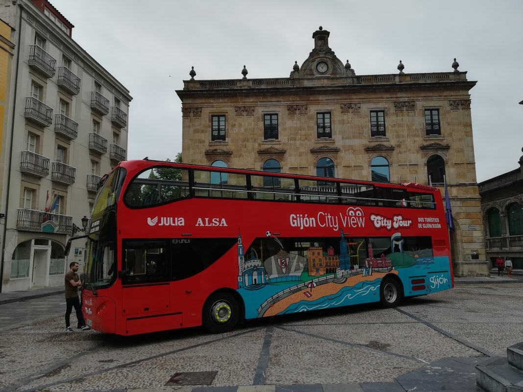 ALSA – Juliá Tours, nueva axudicataria del bus turísticu de Xixón