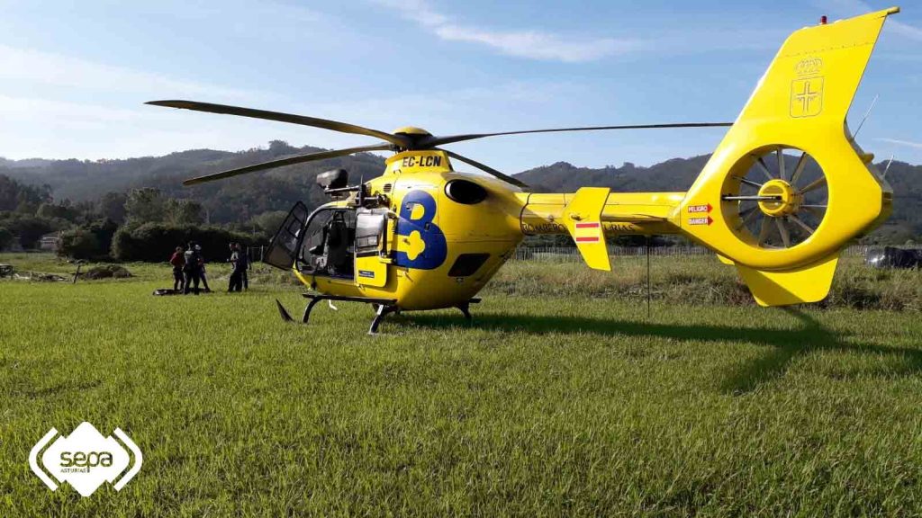 Muerre un trabayador al cayer al ríu en Pravia