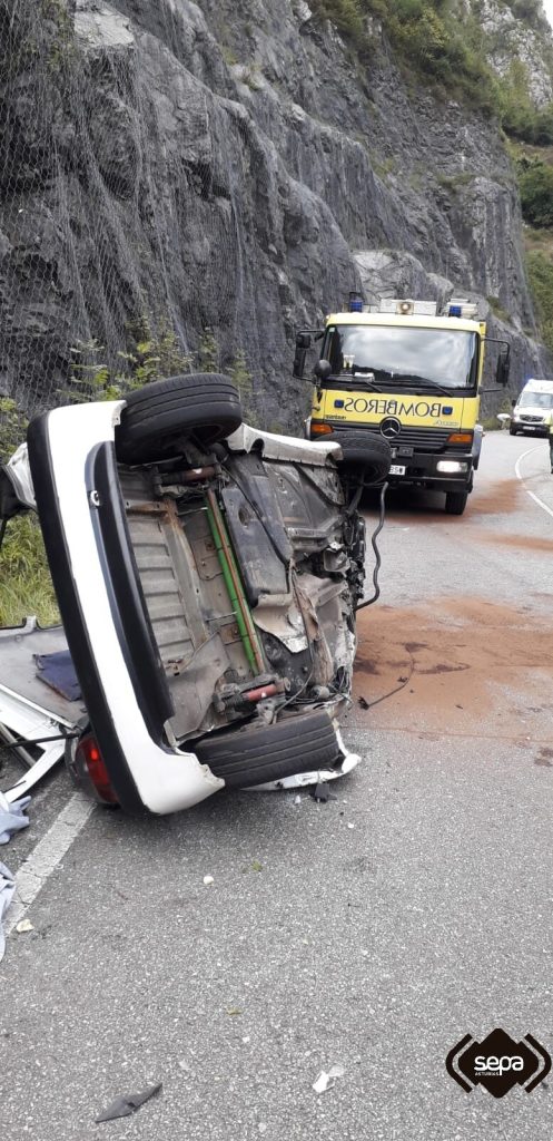 Seis mancaos, ún d'ellos grave, nun accidente en Morcín