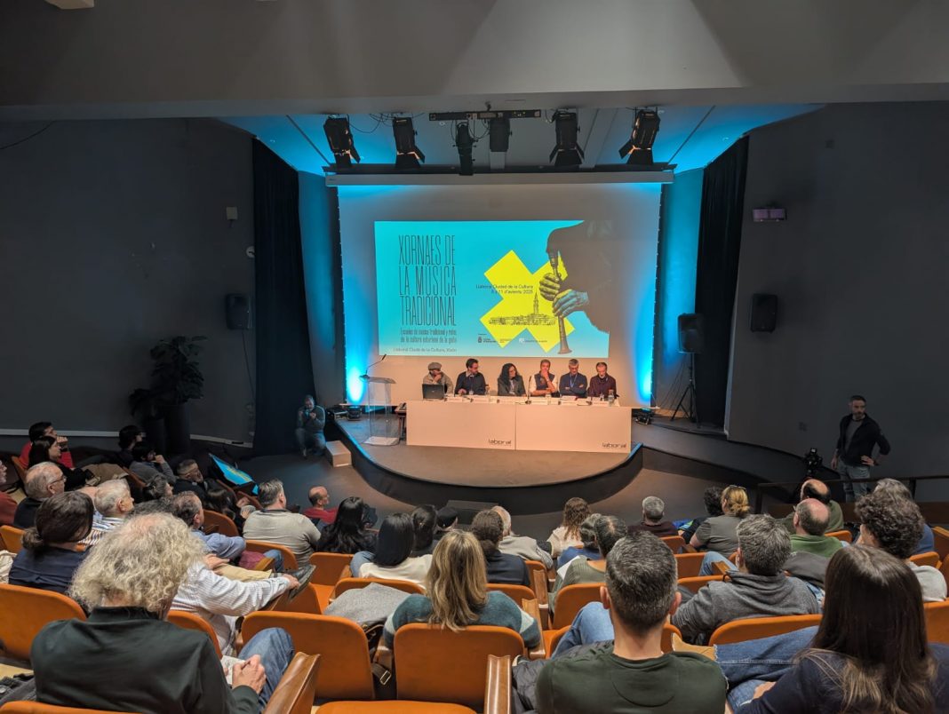 2025_12_08 Xornaes Musica Tradicional 2