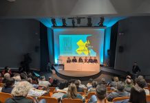 Les xornaes dedicaes a la cultura asturiana de la gaita axunten a más de 260 espertos con presencia escasa de la muyer gaitera