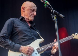 Muerre Jorge Martínez, cantante d’Ilegales