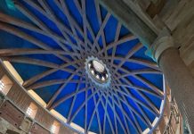 Más de 13.000 persones visiten la ilesia de la Llaboral tres la restauración de la cúpula