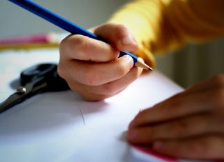 La Escuela d’Arte d’Uviéu estrena un ciclu d’Artes Plástiques y Diseñu de Cómic