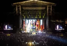 El PSOE acusa al Gobiernu municipal de tapecer los contratos de los Conciertos del Parque